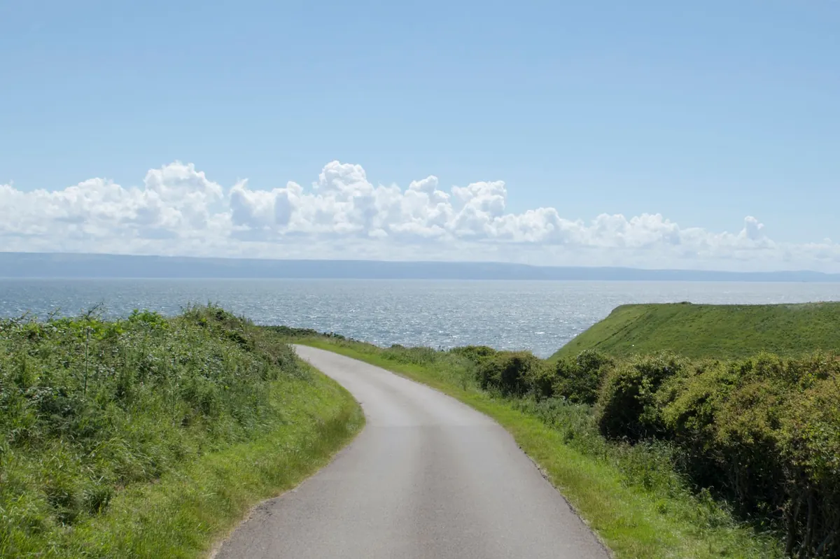 Suffolk Coast vs. Suffolk Countryside: A First-Timer's Comparison for a Weekend Break